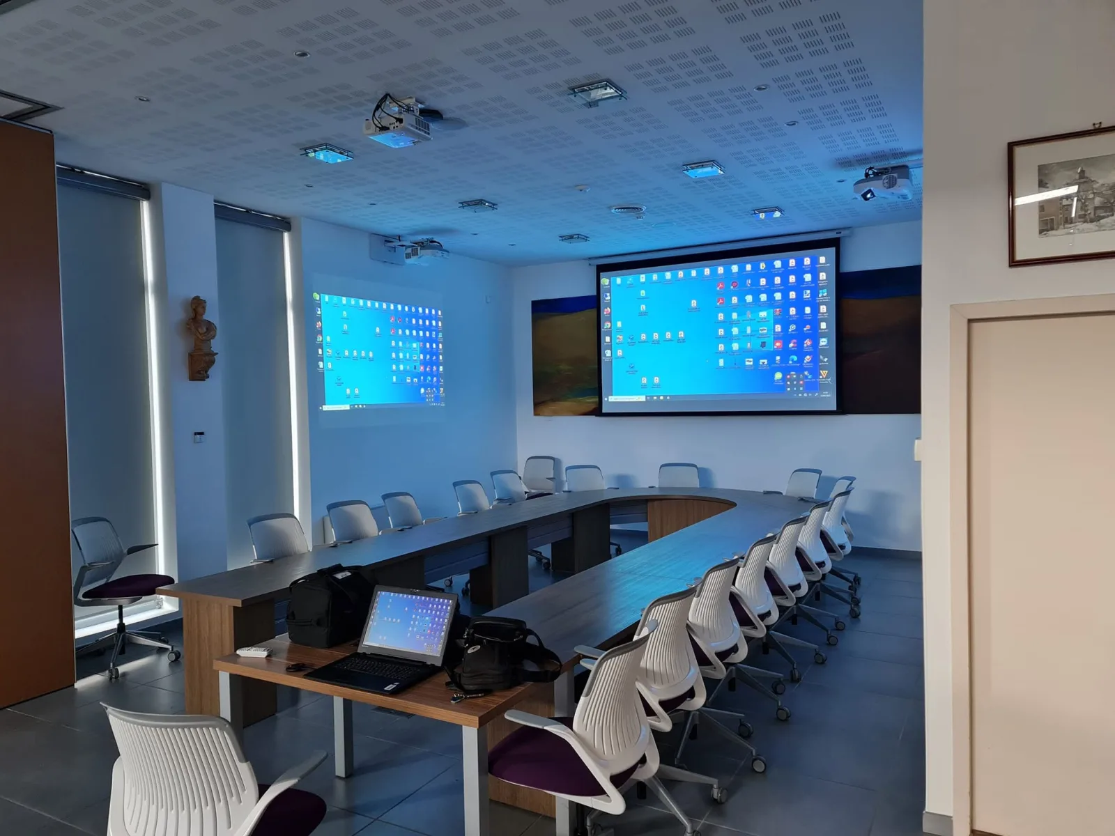 Salle du conseil municipal d'Artas